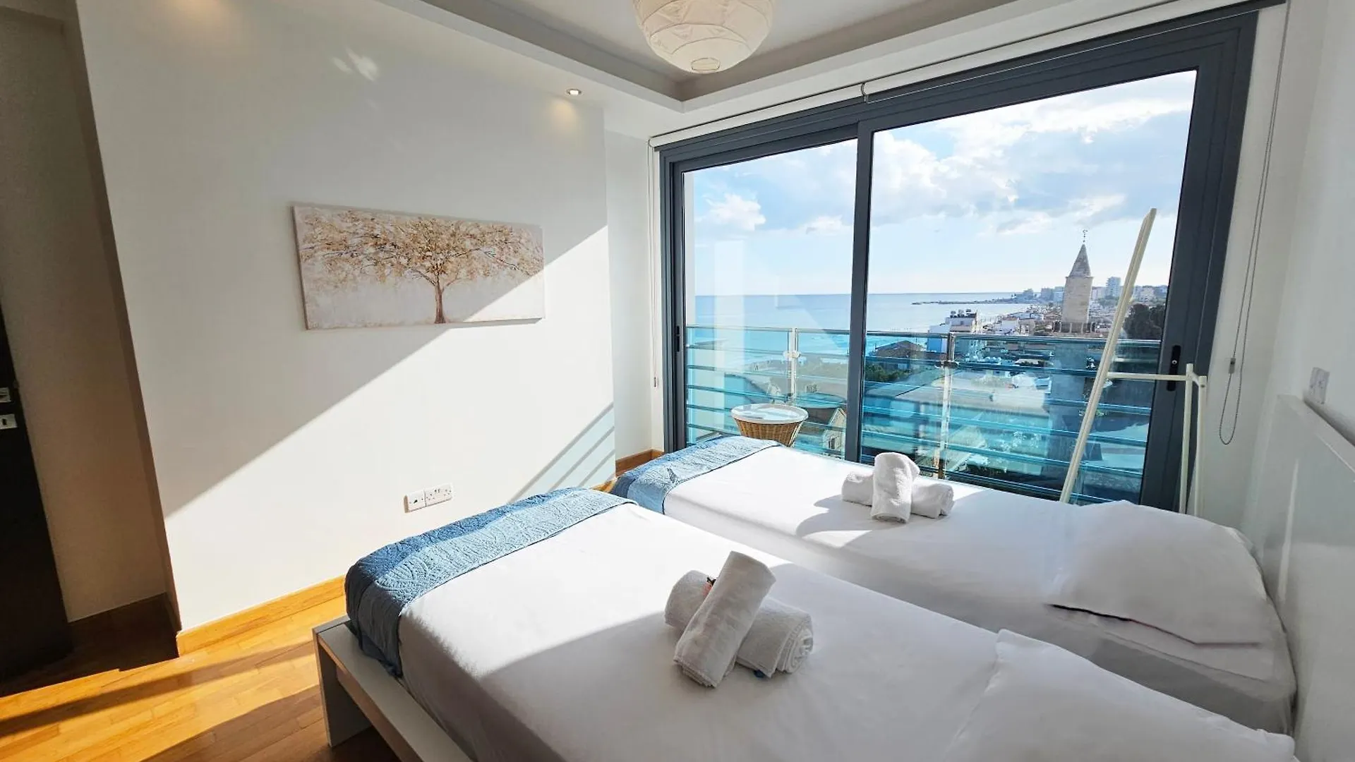 Holiday home Dios Ponte Finikoudes Beachfront Larnaca Cyprus