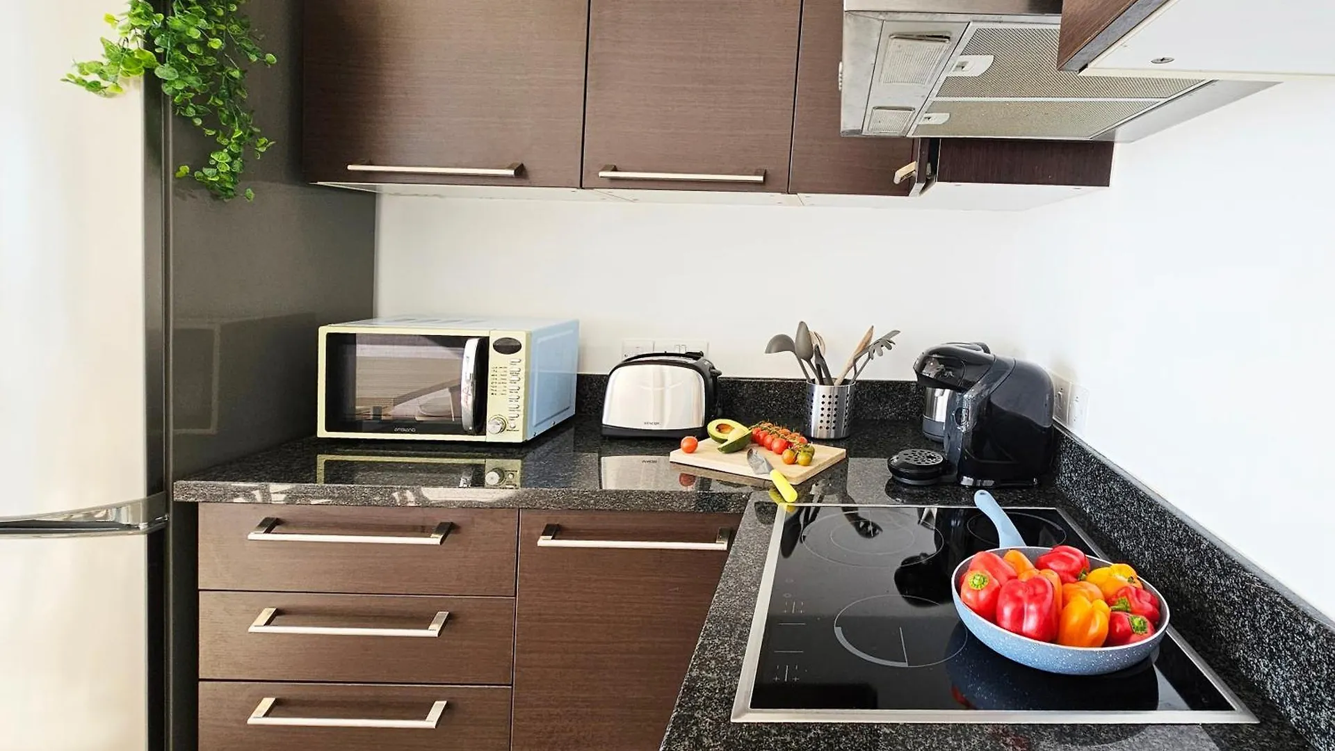 Holiday home Dios Ponte Finikoudes Beachfront Larnaca